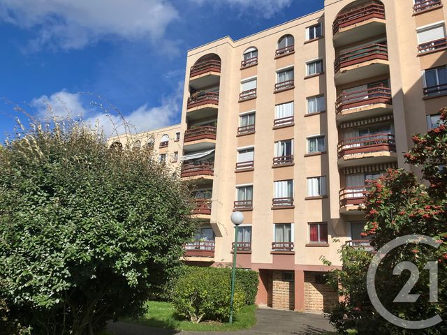 Appartement F4 à vendre - 5 pièces - 97.76 m2 - GENNEVILLIERS - 92 - ILE-DE-FRANCE - Century 21 Halesia Immobilier